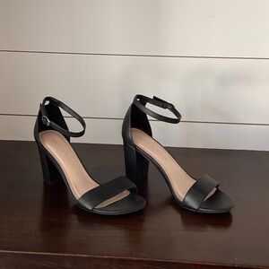 Kelly & Katie Black Ankle Strap Heels